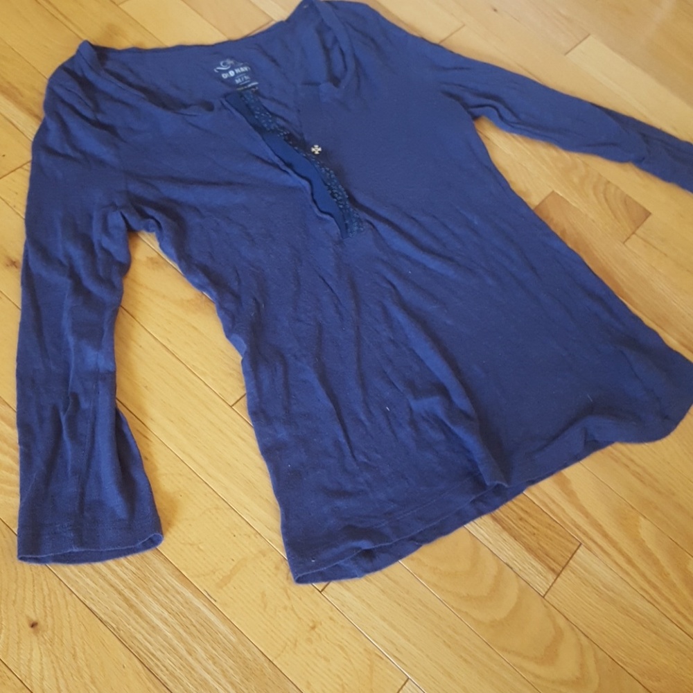 3/4 Sleeve Shirt - M